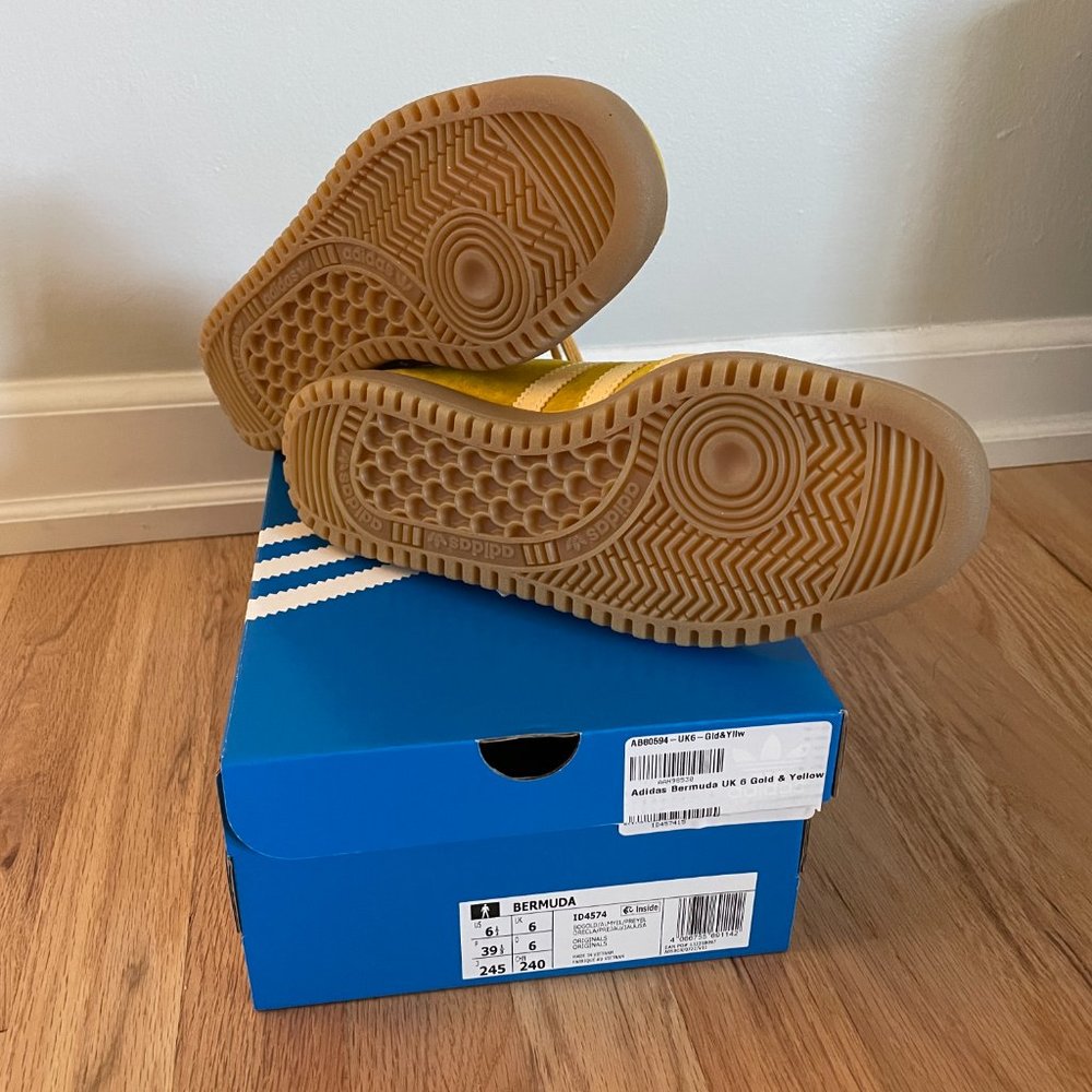 NWT adidas Bermuda Sneakers in Yellow & Gold Size UK 6 - FIT LIKE US WOMEN'S 8 - Picture 3 of 5